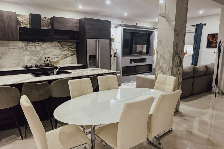 Modern 4BR Villa with Private Pool, Zabbar Malta