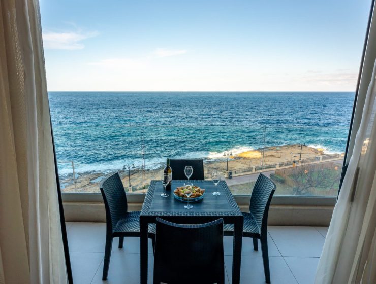 Stunning Sea View 3 Bedroom Apartment in Sliema 📍