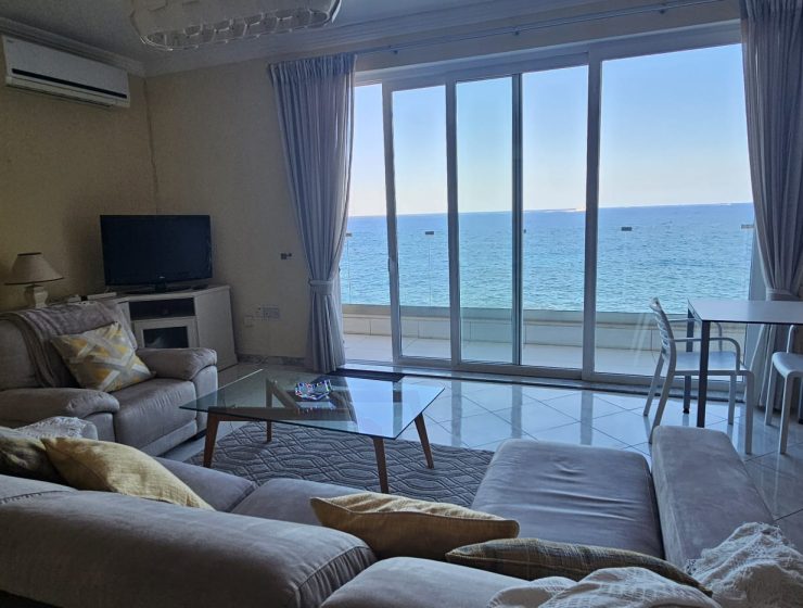 Luxury Spacious 3BR + Private Parking Seafront Apartment Sliema