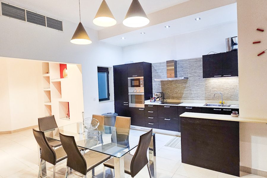 2Bedroom Apartment in Paceville, St. Julian’s 📍