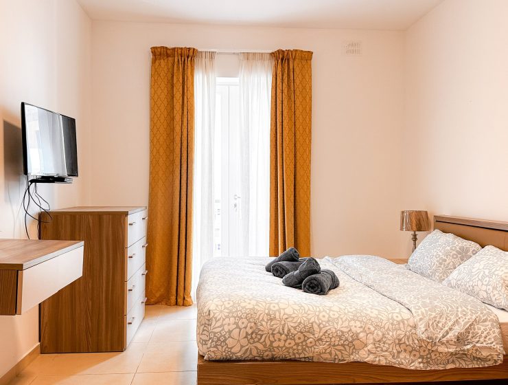 3Bedroom Modern Apartment at Windsor Street Haven